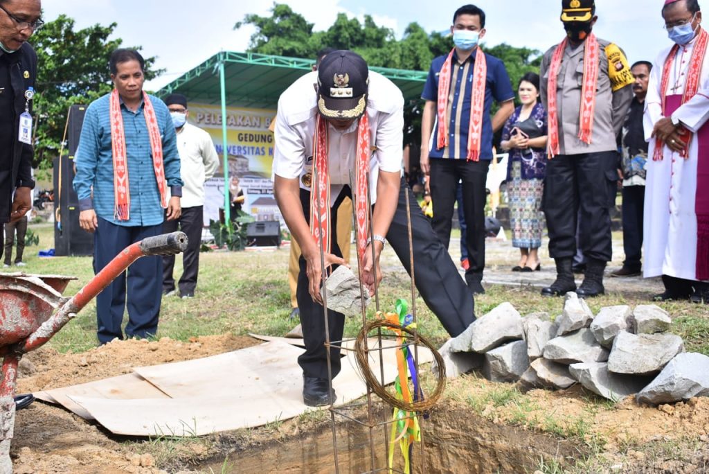 PELETAKAN BATU PERTAMA