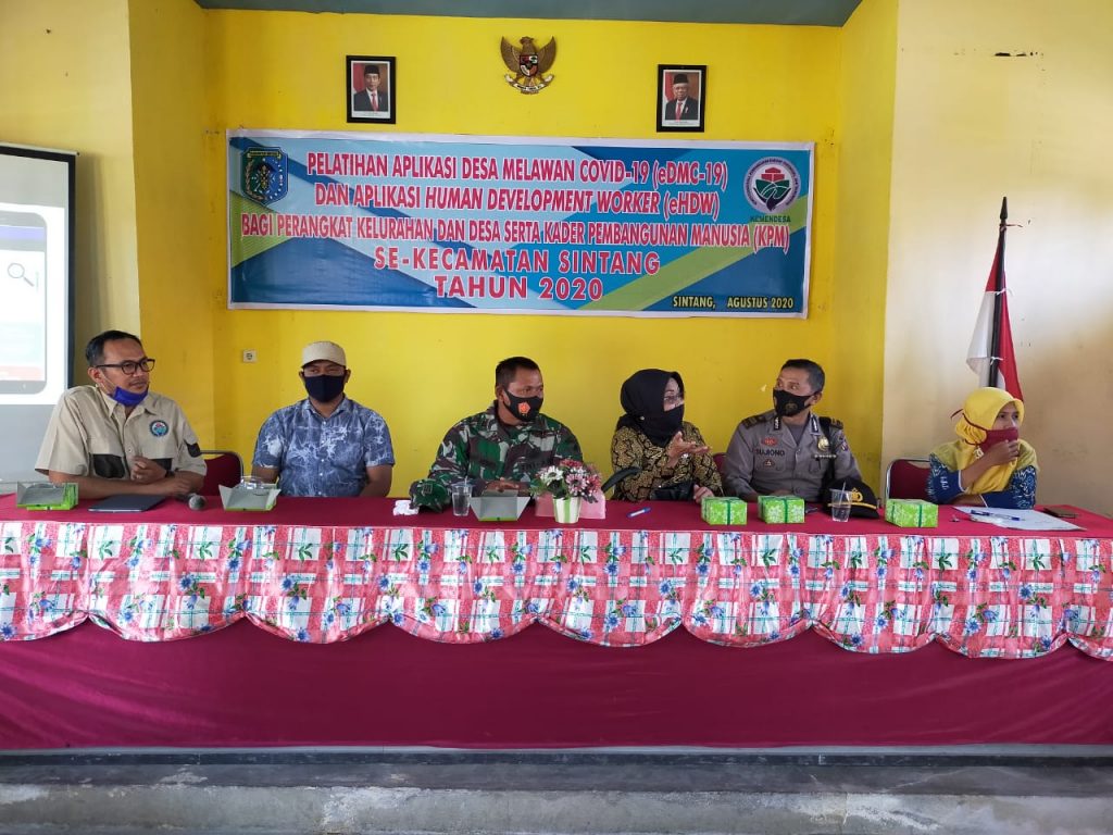 WAKAPOLSEKTA SINTANG HADIRI ACARA PELATIHAN APLIKASI DESA MELAWAN COVID-19